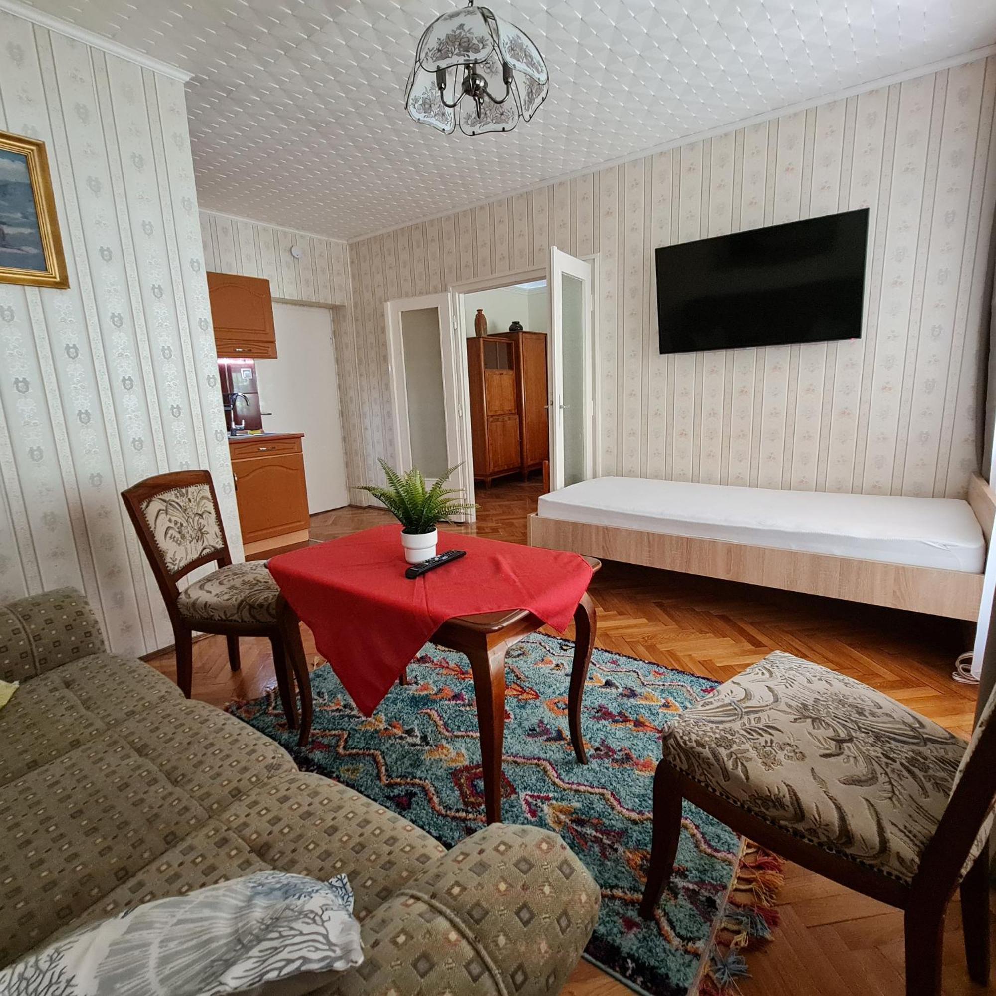 Appartement Otis Vendeghaz à Siófok Chambre photo